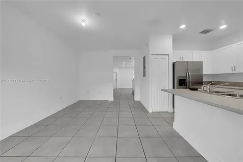 18320 SW 148th Road Miami FL 33187