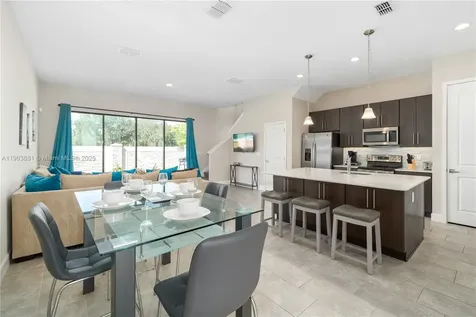 232 Villa Domani Davenport FL 33896