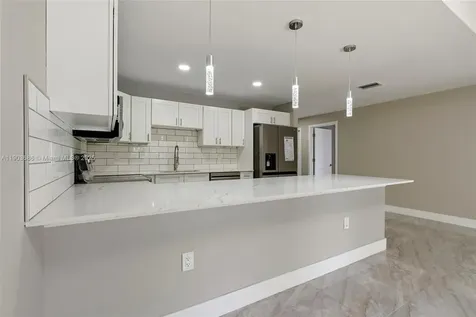 1244 Columbus Boulevard Fort Myers FL 33913