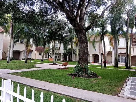 10830 NW 8th Street Pembroke Pines FL 33026