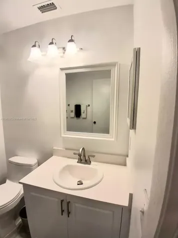 10830 NW 8th Street Pembroke Pines FL 33026
