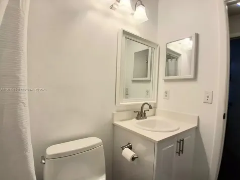 10830 NW 8th Street Pembroke Pines FL 33026