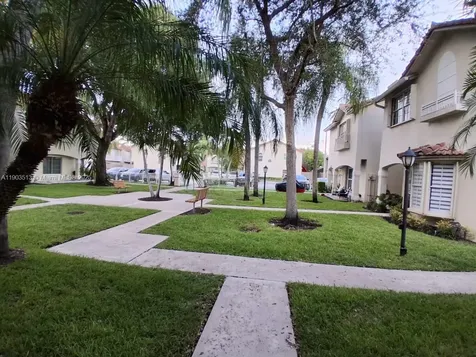 10830 NW 8th Street Pembroke Pines FL 33026