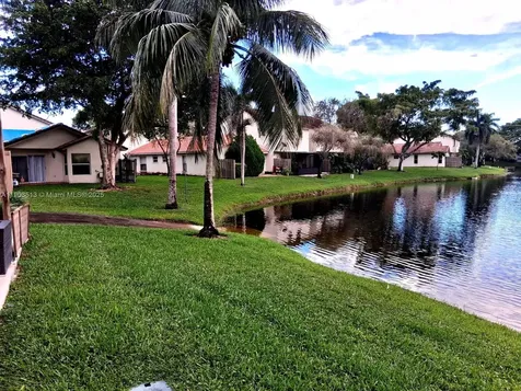 10830 NW 8th Street Pembroke Pines FL 33026