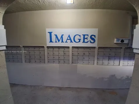 10830 NW 8th Street Pembroke Pines FL 33026