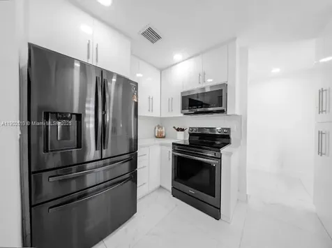 16125 NW 28th Place Miami Gardens FL 33054