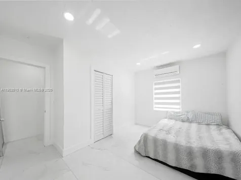 16125 NW 28th Place Miami Gardens FL 33054