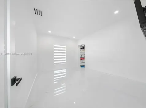 16125 NW 28th Place Miami Gardens FL 33054