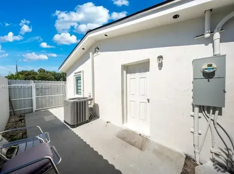 16125 NW 28th Place Miami Gardens FL 33054
