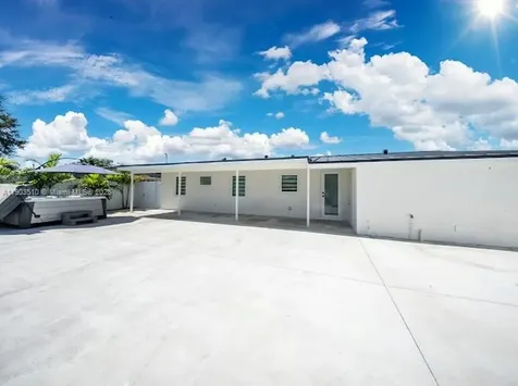 16125 NW 28th Place Miami Gardens FL 33054