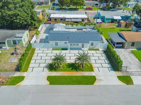 16125 NW 28th Place Miami Gardens FL 33054