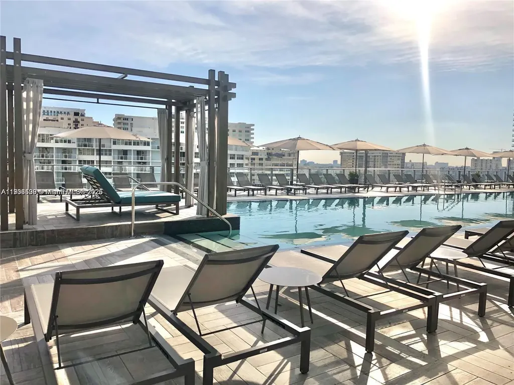 4010 S Ocean Drive Hollywood FL 33019