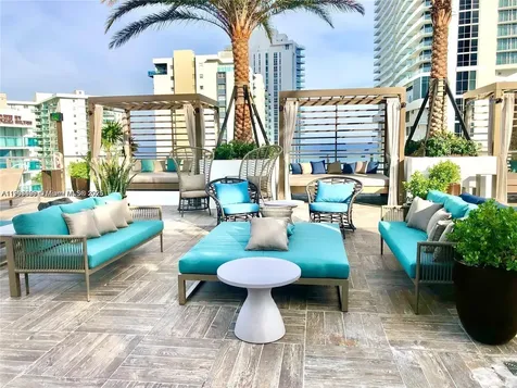 4010 S Ocean Drive Hollywood FL 33019