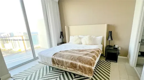 4010 S Ocean Drive Hollywood FL 33019