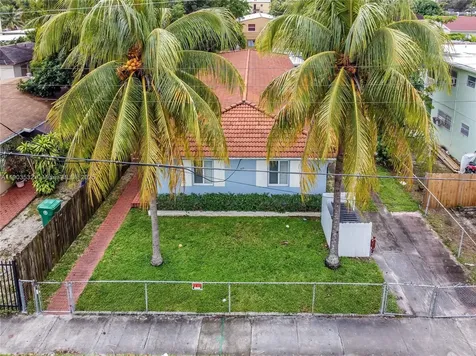 976 NW 6th Street Miami FL 33136