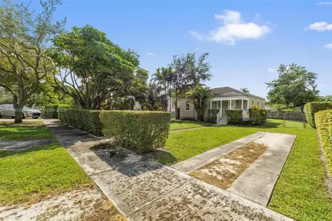 52 Flagler Drive Miami Springs FL 33166