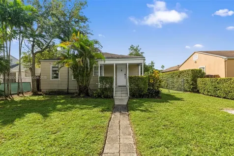 52 Flagler Drive Miami Springs FL 33166