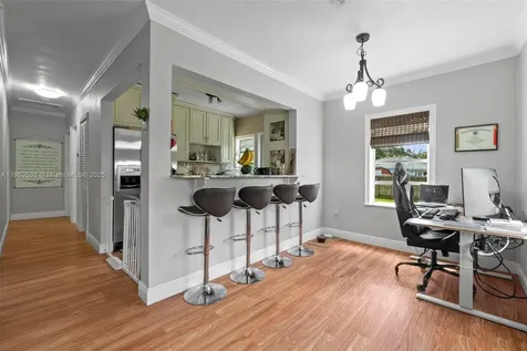 52 Flagler Drive Miami Springs FL 33166