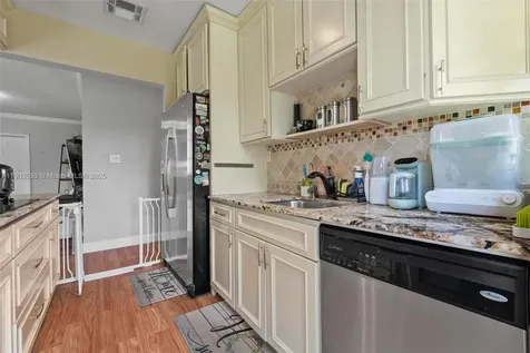 52 Flagler Drive Miami Springs FL 33166