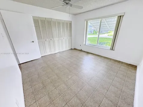 8203 NW 104th Avenue Tamarac FL 33321