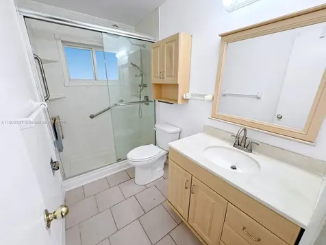 8203 NW 104th Avenue Tamarac FL 33321