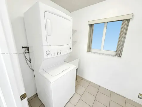8203 NW 104th Avenue Tamarac FL 33321