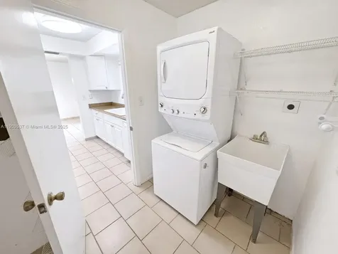8203 NW 104th Avenue Tamarac FL 33321