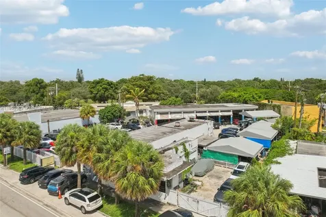15140-15150 W Dixie Highway North Miami Beach FL 33162