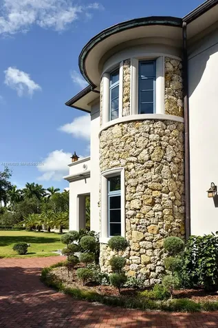 5771 SW 94th Street Pinecrest FL 33156