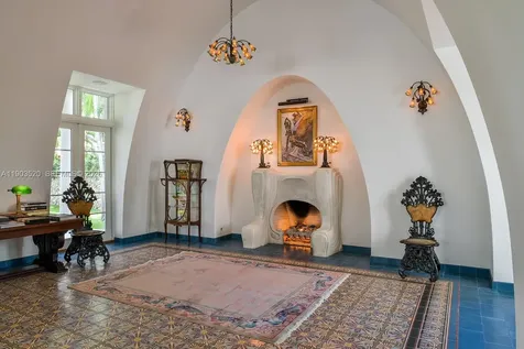 5771 SW 94th Street Pinecrest FL 33156