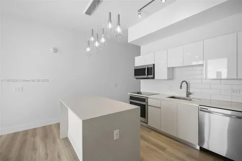 101 Diplomat Parkway Hallandale Beach FL 33009