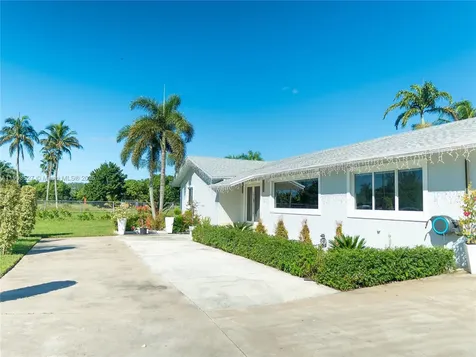 19245 SW 188th Street Miami FL 33187