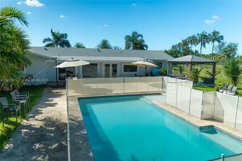 19245 SW 188th Street Miami FL 33187