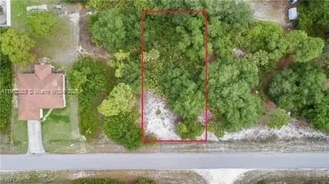 2514 38th Street Lehigh Acres FL 33971