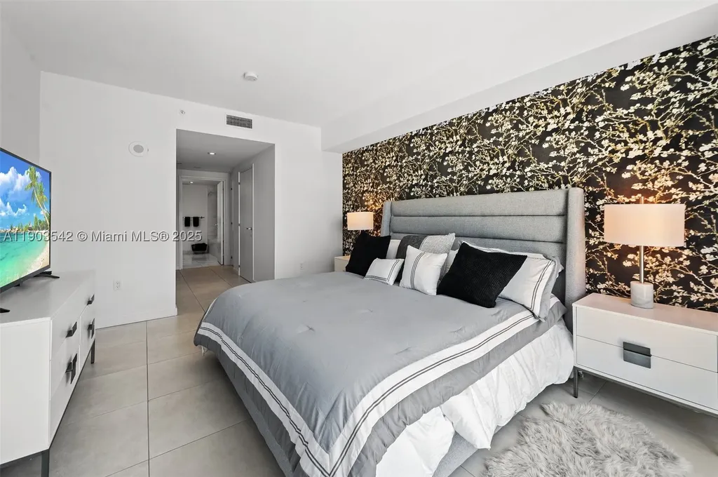 401 N Birch Road Fort Lauderdale FL 33304