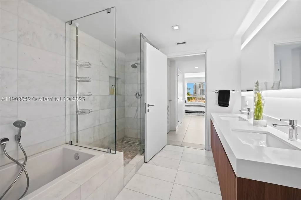 401 N Birch Road Fort Lauderdale FL 33304