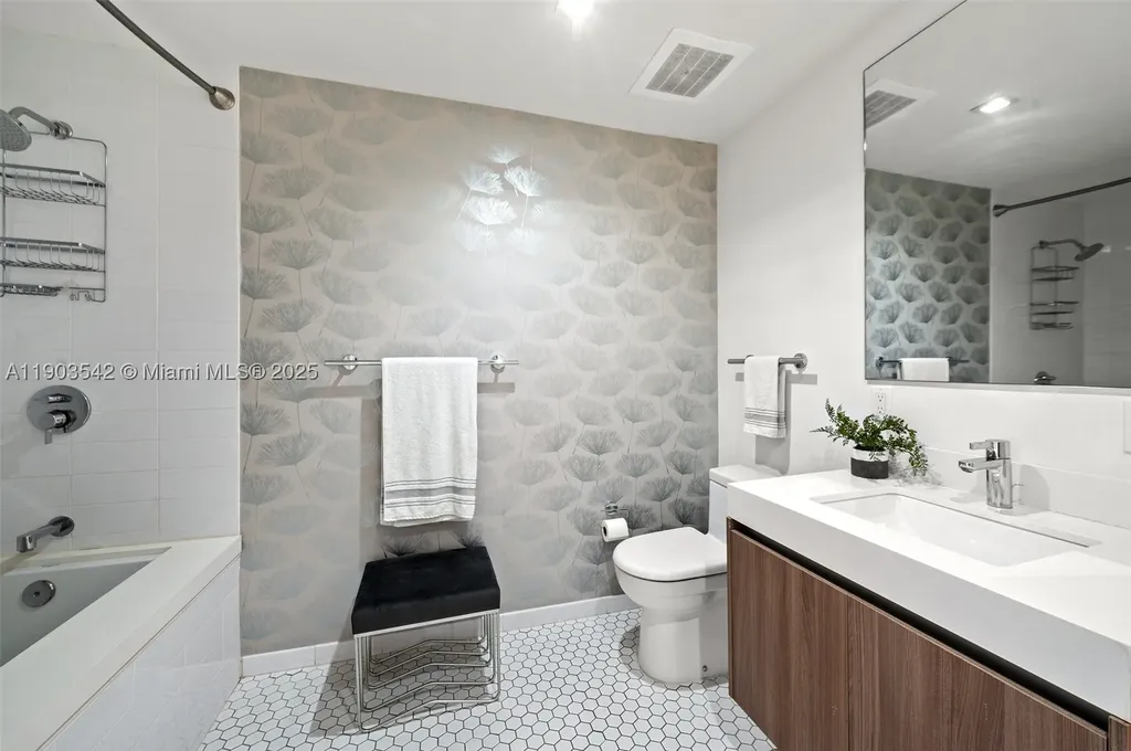 401 N Birch Road Fort Lauderdale FL 33304