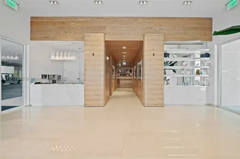 401 N Birch Road Fort Lauderdale FL 33304