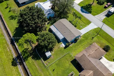 715 SW Duval Avenue Port St. Lucie FL 34983