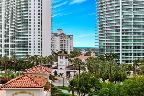 19900 E Country Club Drive Aventura FL 33180