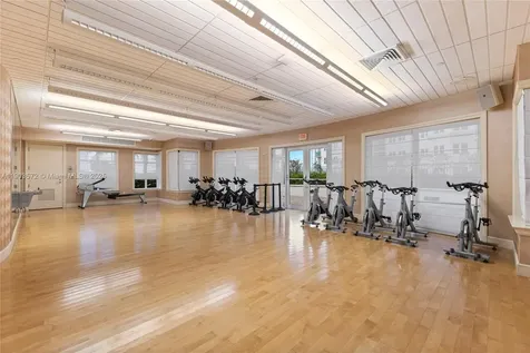 19900 E Country Club Drive Aventura FL 33180