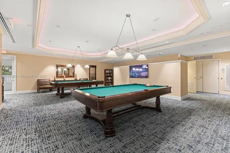 19900 E Country Club Drive Aventura FL 33180