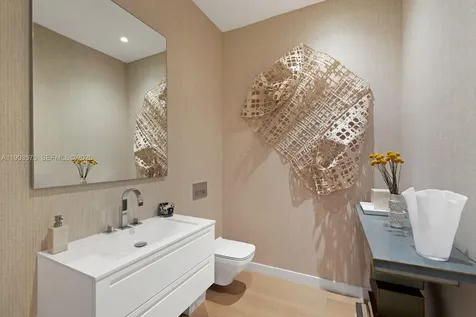 6800 Fisher Island Drive Miami Beach FL 33109