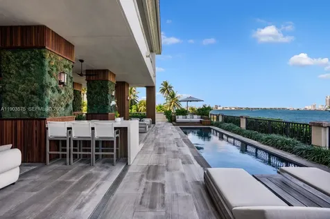 6800 Fisher Island Drive Miami Beach FL 33109