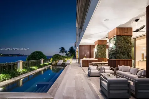 6800 Fisher Island Drive Miami Beach FL 33109