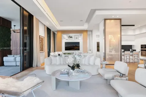 6800 Fisher Island Drive Miami Beach FL 33109