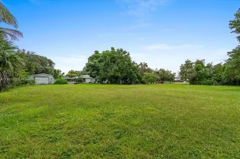16955 SW 288th Street Homestead FL 33030