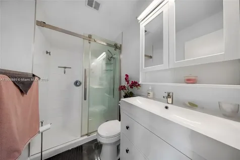 15610 NE 6th Avenue Miami FL 33162