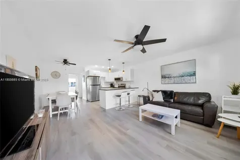 15610 NE 6th Avenue Miami FL 33162