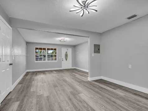6238 SW 24th Street Miramar FL 33023